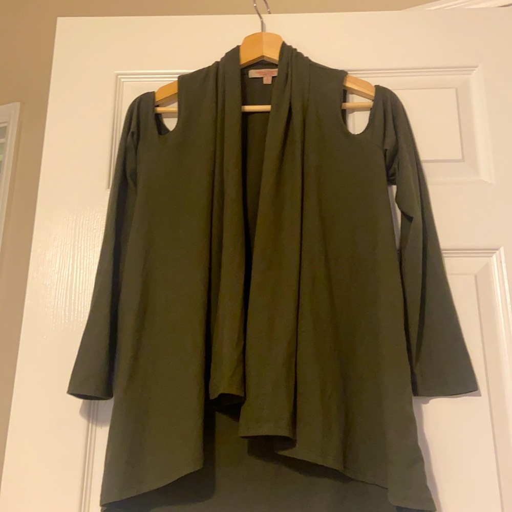 Open Shoulder cardigan